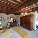 Hotel Le Manoir De Mathan A La Campagne 5 Mn D'arromanches Et 10 Mn De Bayeux 3*