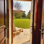 Hotel Le Manoir De Mathan A La Campagne 5 Mn D'arromanches Et 10 Mn De Bayeux