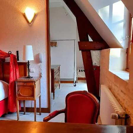 Hotel Le Manoir De Mathan A La Campagne 5 Mn D'arromanches Et 10 Mn De Bayeux 3*