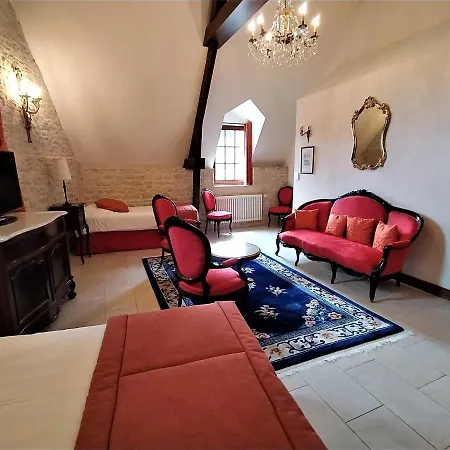 Le Manoir De Mathan A La Campagne 5 Mn D'arromanches Et 10 Mn De Bayeux Hotel Crepon