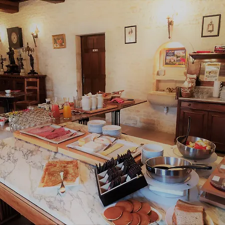 Le Manoir De Mathan à La Campagne 5 Mn D'arromanches Et 10 Mn De Bayeux Hotel Crépon