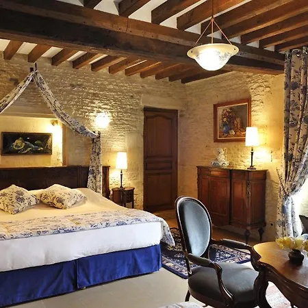 Hotel Le Manoir De Mathan A La Campagne 5 Mn D'arromanches Et 10 Mn De Bayeux 3*