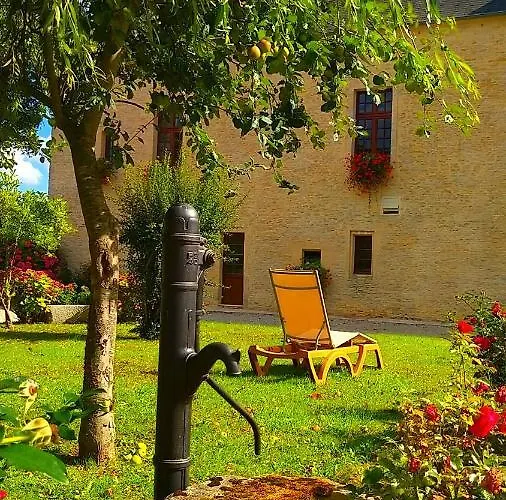 호텔 Le Manoir De Mathan A La Campagne 5 Mn D'arromanches Et 10 Mn De Bayeux 3*