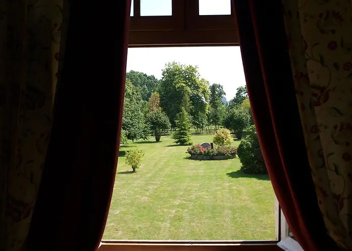 Le Manoir De Mathan A La Campagne 5 Mn D'arromanches Et 10 Mn De Bayeux 3*