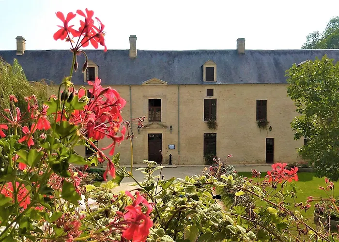 Le Manoir De Mathan A La Campagne 5 Mn D'arromanches Et 10 Mn De Bayeux 3*