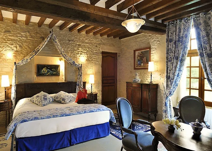 호텔 Le Manoir De Mathan A La Campagne 5 Mn D'arromanches Et 10 Mn De Bayeux 3*