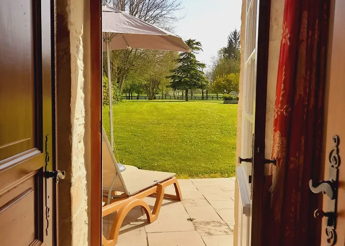 호텔 Le Manoir De Mathan A La Campagne 5 Mn D'arromanches Et 10 Mn De Bayeux